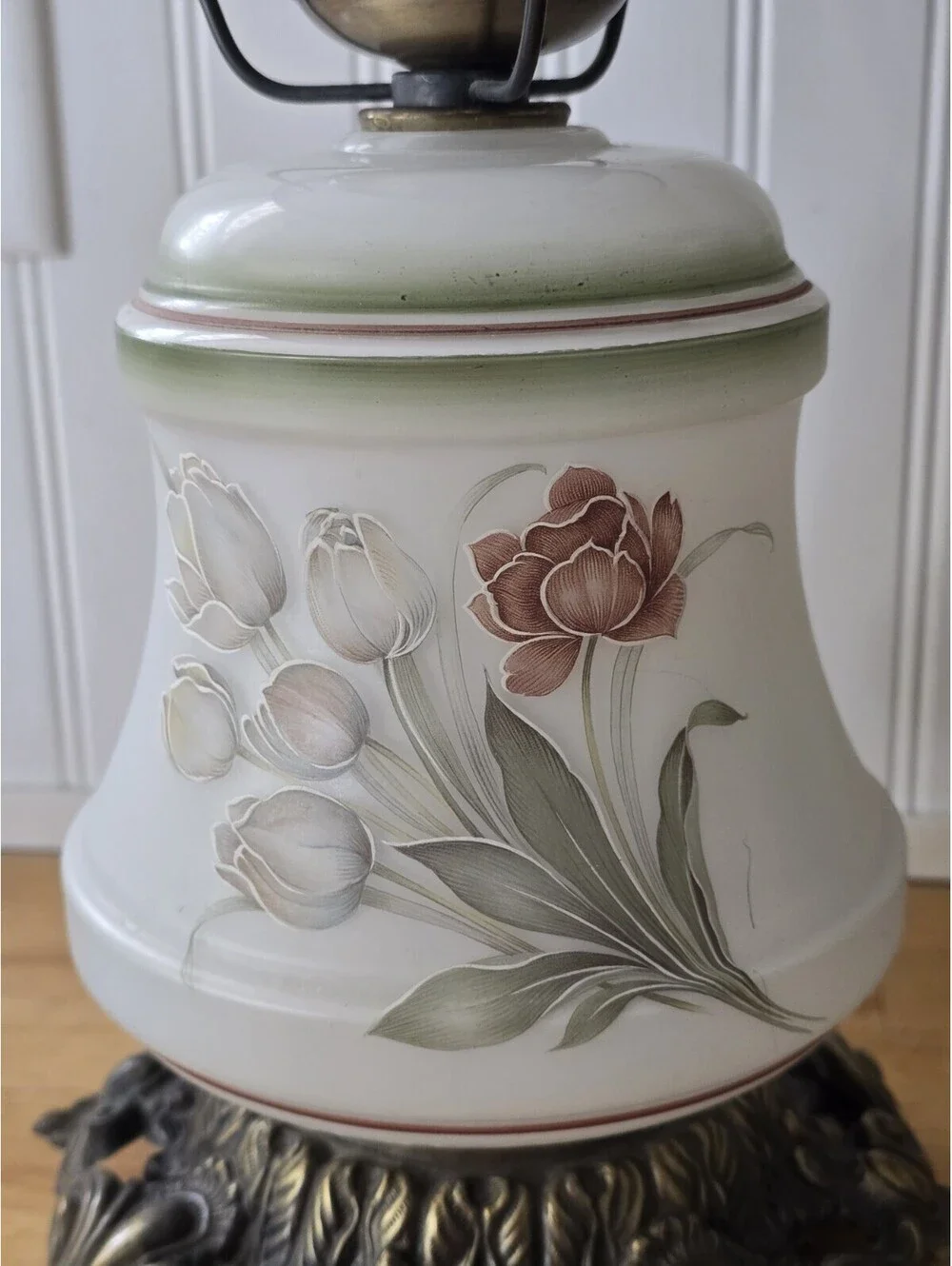 Vtg 1970s Hurricane Table Lamp Milk Glass Floral Brass Base Works  GWTW Style